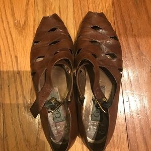 Vintage leather sandals